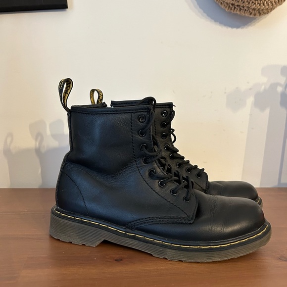 COPY - Doc Martens - Picture 6 of 9